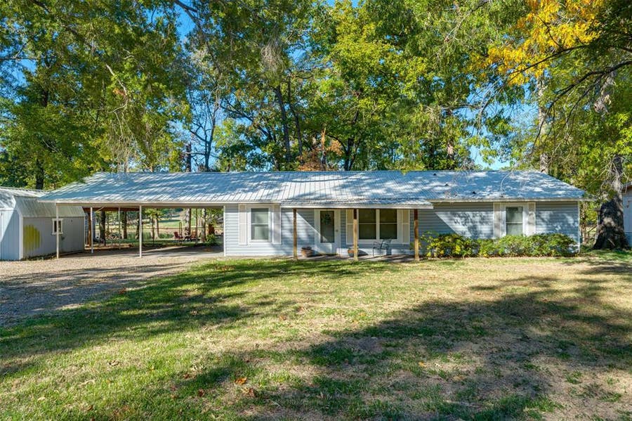 Property photo for 2094 County Road 2850, Pittsburg, TX