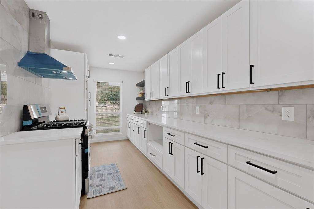 2524 N Saint Augustine Drive, Dallas, TX 75227 2524 N Saint Augustine Drive, Dallas, TX 75227