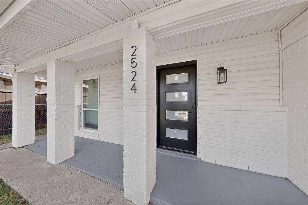 2524 N Saint Augustine Drive, Dallas, TX 75227 2524 N Saint Augustine Drive, Dallas, TX 75227