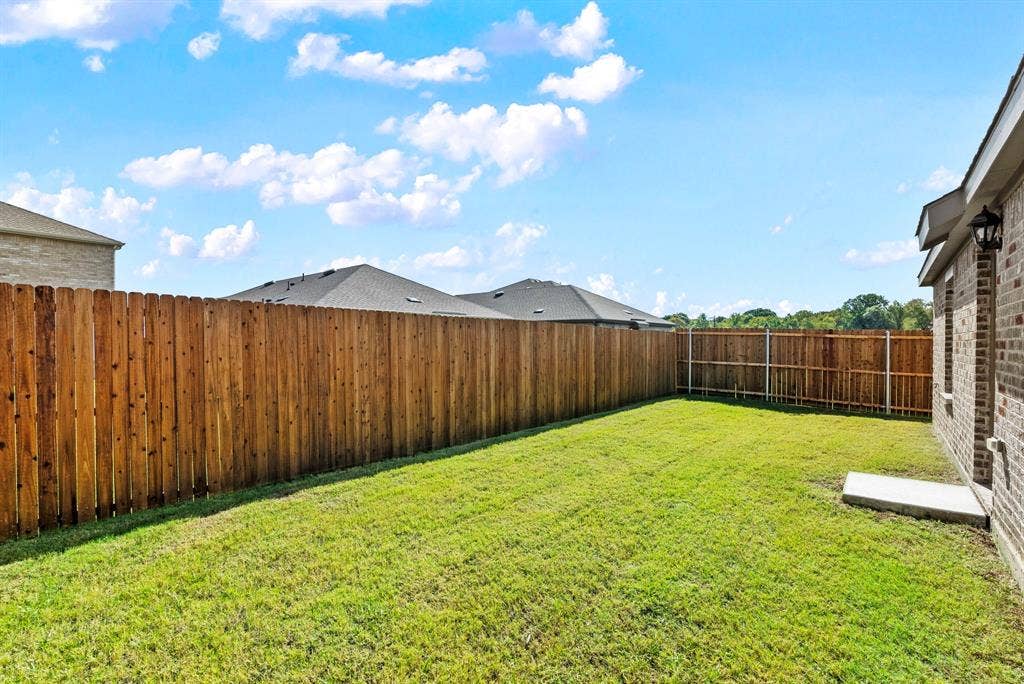 1823 Teton River Drive, Blue Ridge, TX 75424 1823 Teton River Drive, Blue Ridge, TX 75424