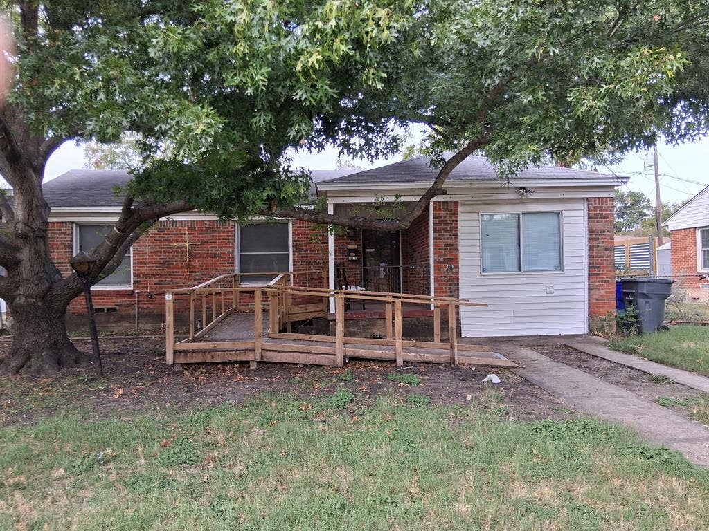 10515 Desdemona Drive, Dallas, TX 75228 10515 Desdemona Drive, Dallas, TX 75228