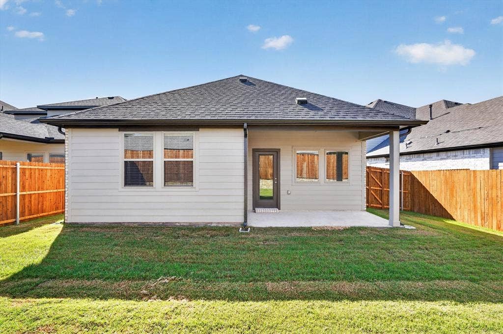 528 Green Gables Drive, Princeton, TX 75071 528 Green Gables Drive, Princeton, TX 75071