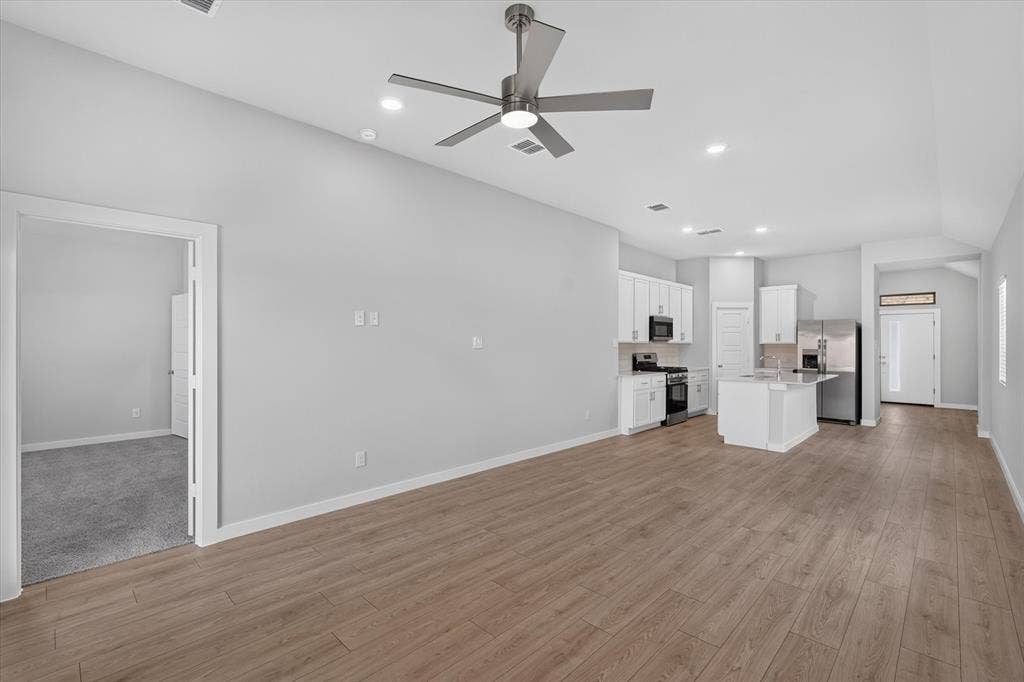 528 Green Gables Drive, Princeton, TX 75071 528 Green Gables Drive, Princeton, TX 75071