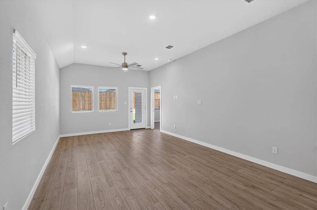 528 Green Gables Drive, Princeton, TX 75071 528 Green Gables Drive, Princeton, TX 75071