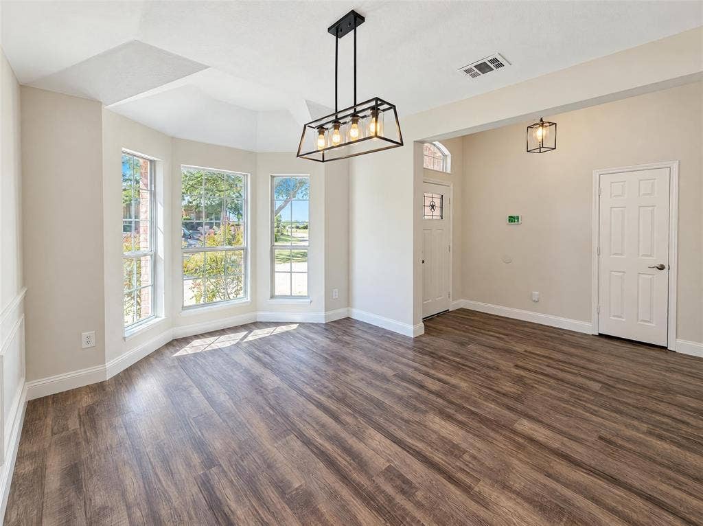 2830 Beacon Hill Drive, Rockwall, TX 75087 2830 Beacon Hill Drive, Rockwall, TX 75087