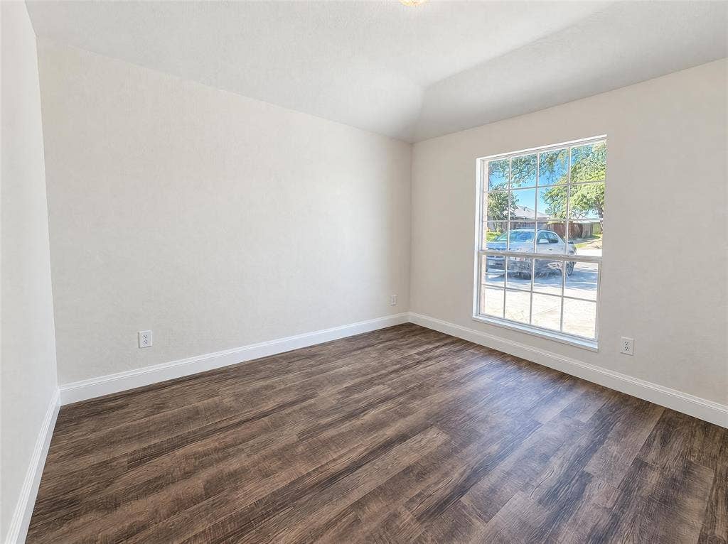 2830 Beacon Hill Drive, Rockwall, TX 75087 2830 Beacon Hill Drive, Rockwall, TX 75087