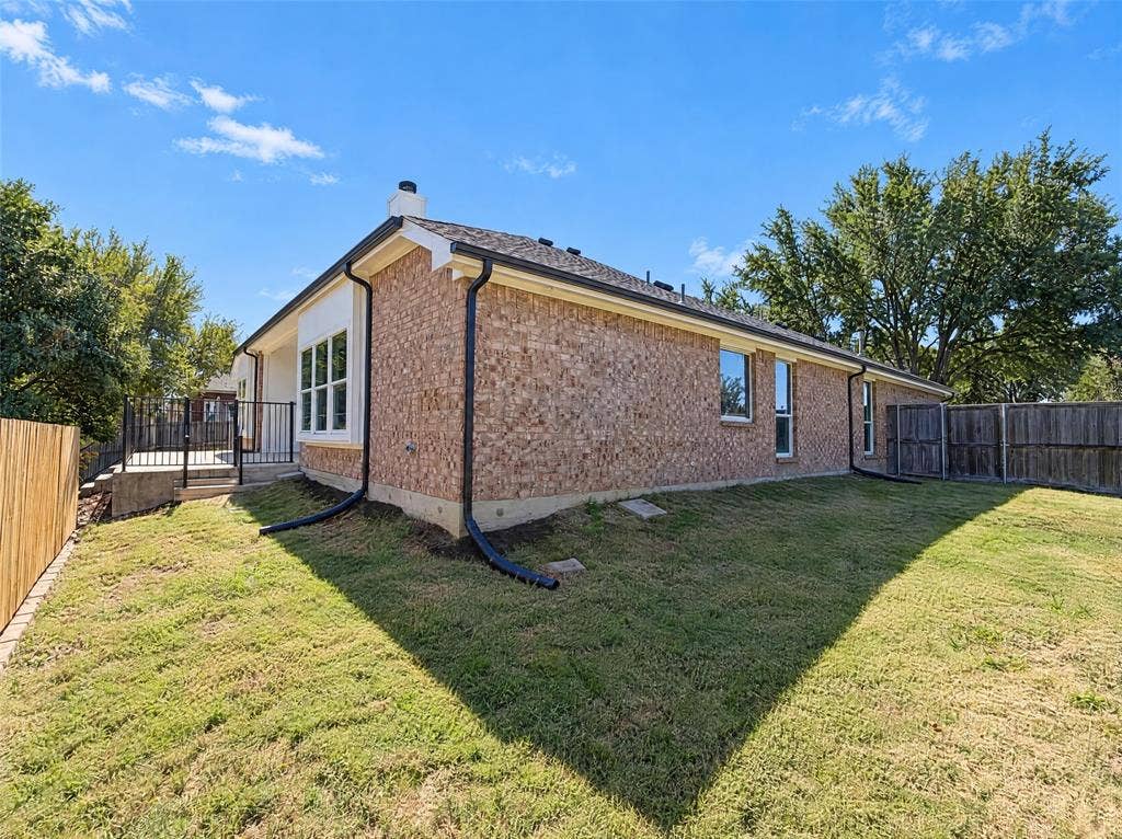 2830 Beacon Hill Drive, Rockwall, TX 75087 2830 Beacon Hill Drive, Rockwall, TX 75087