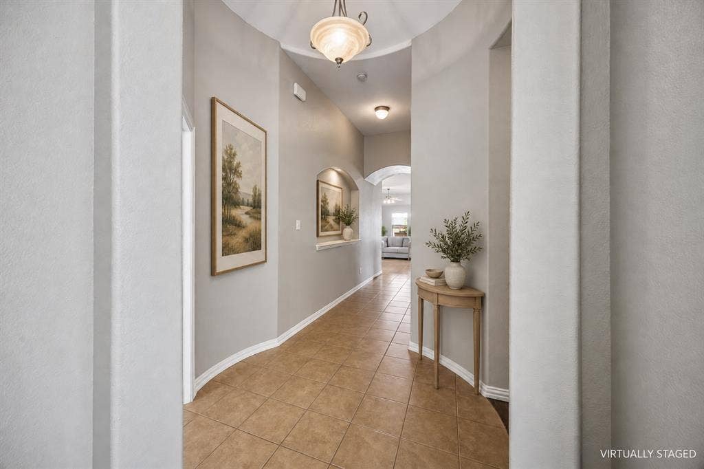 833 Glenmere Court, Rockwall, TX 75087