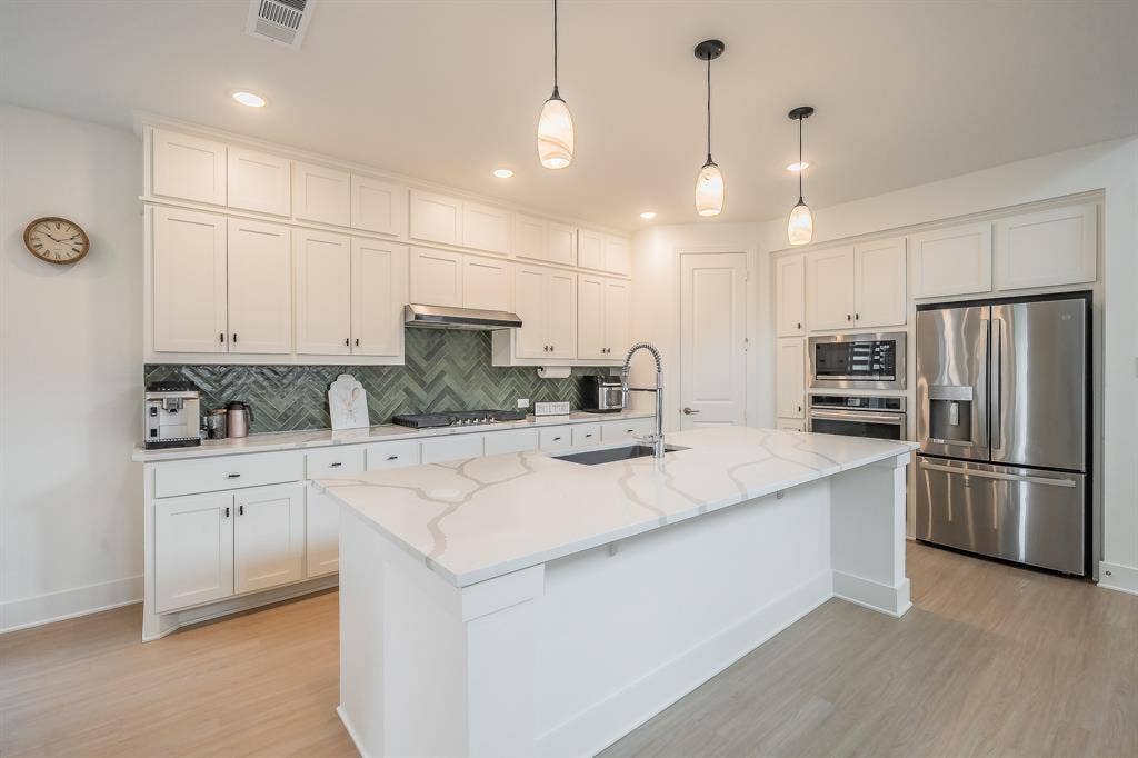 3509 Andromeda Drive, McKinney, TX 75071 3509 Andromeda Drive, McKinney, TX 75071