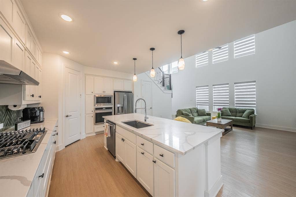 3509 Andromeda Drive, McKinney, TX 75071 3509 Andromeda Drive, McKinney, TX 75071