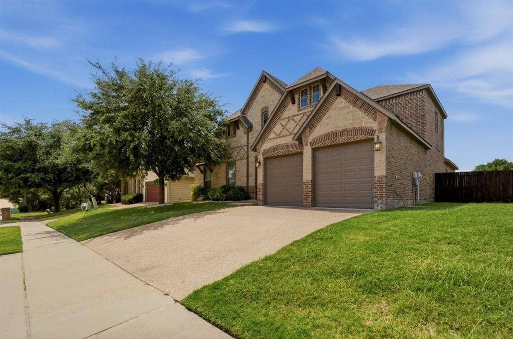 17050 Dominion Drive, Woodway, TX 76712 17050 Dominion Drive, Woodway, TX 76712