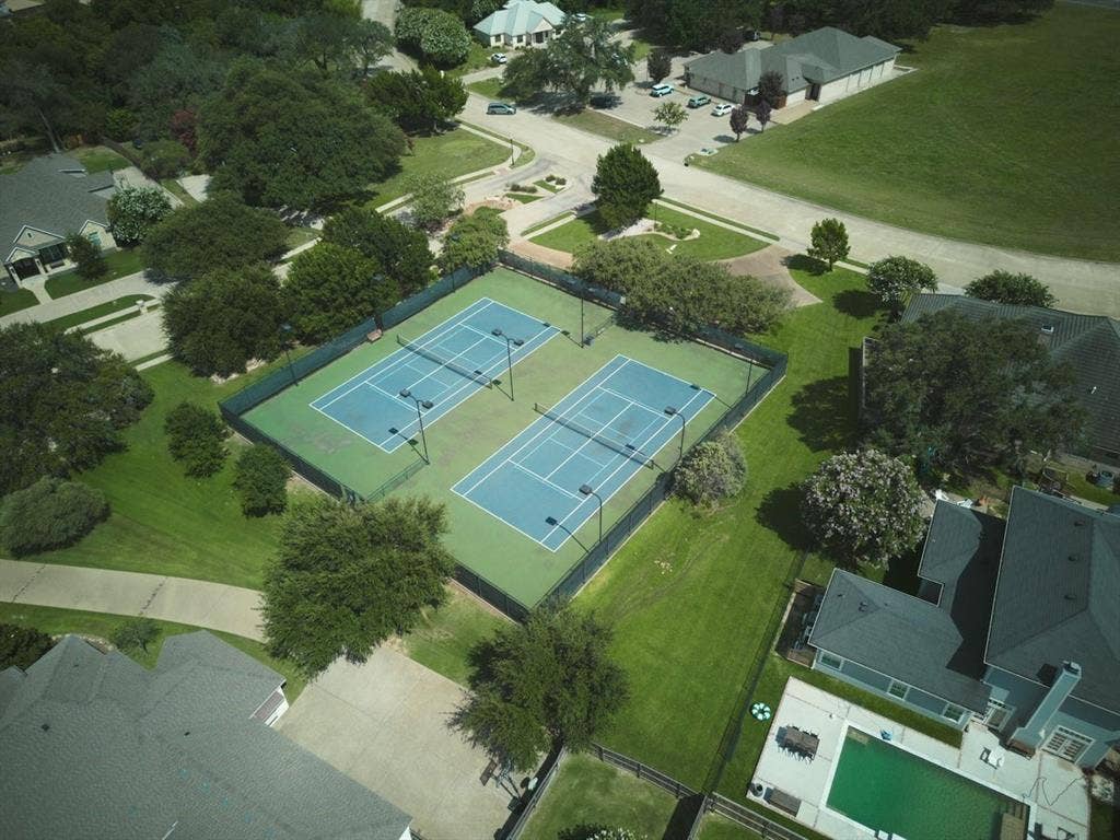 17050 Dominion Drive, Woodway, TX 76712 Badger Ranch community Tennis Court