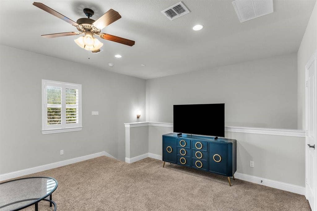 17050 Dominion Drive, Woodway, TX 76712 Second Story loft, perfect for gaming, office, cozy quiet space