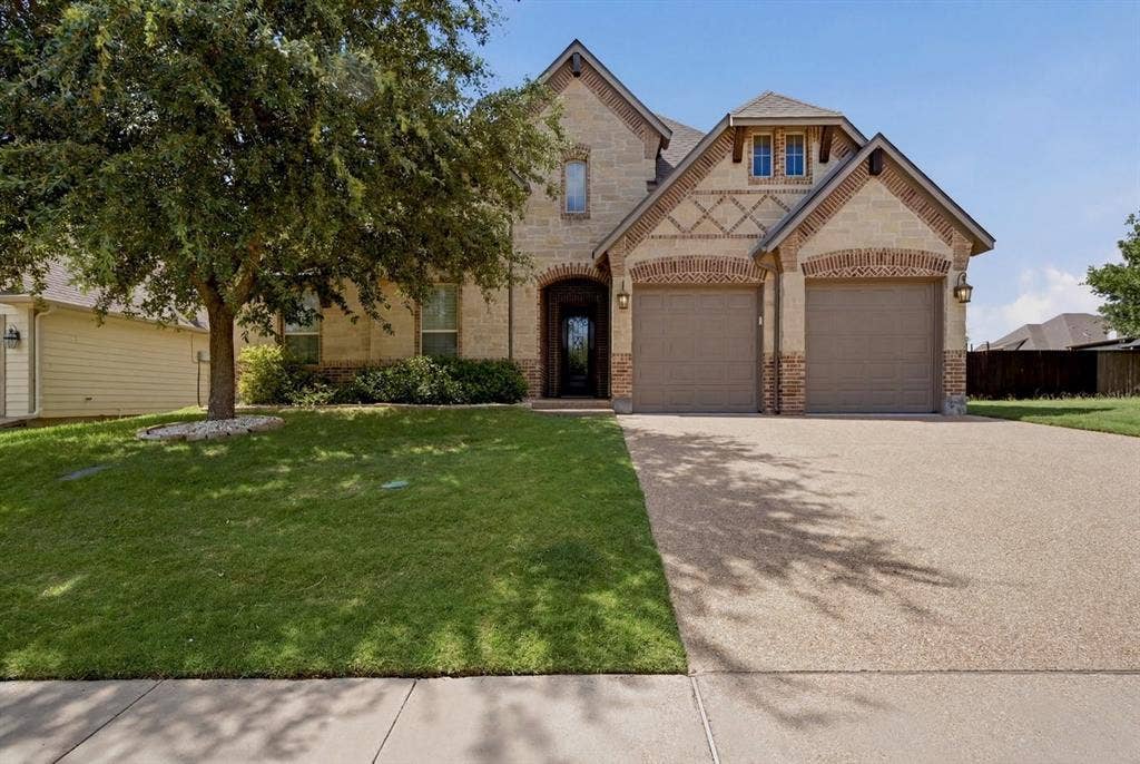17050 Dominion Drive, Woodway, TX 76712 17050 Dominion Drive, Woodway, TX 76712
