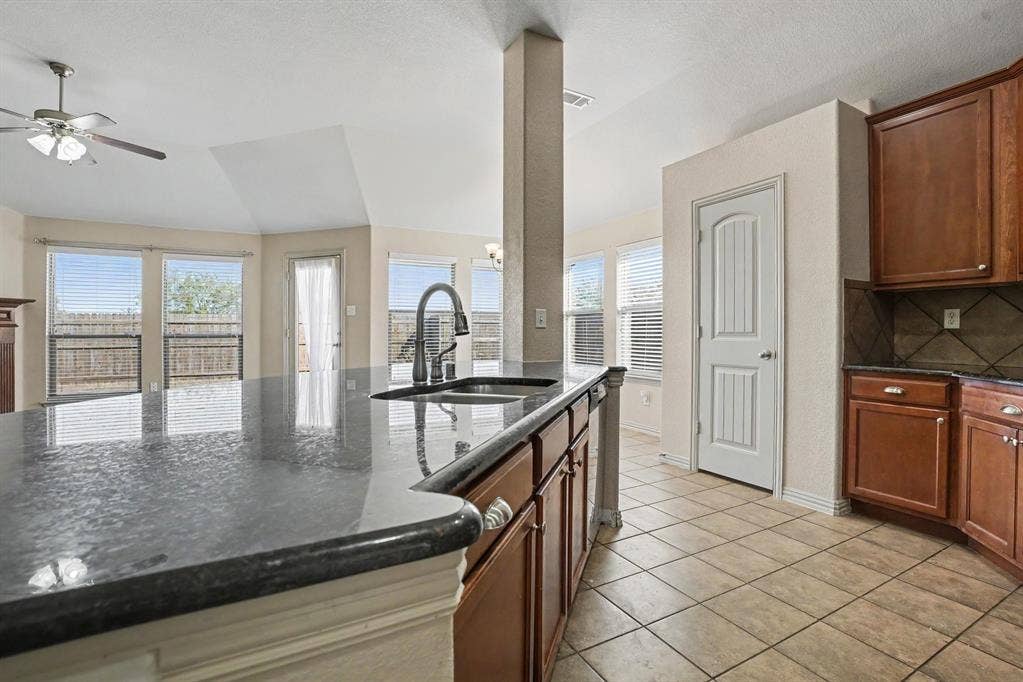 115 Timberline Drive, Waxahachie, TX 75167 115 Timberline Drive, Waxahachie, TX 75167
