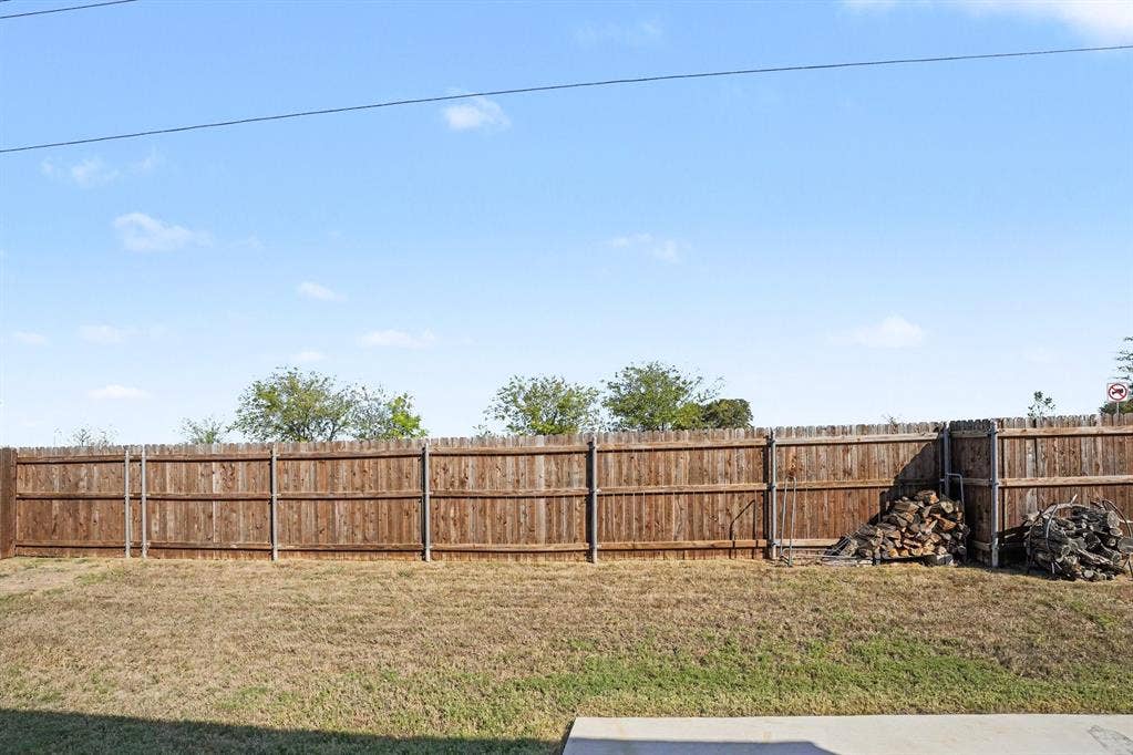 115 Timberline Drive, Waxahachie, TX 75167 115 Timberline Drive, Waxahachie, TX 75167