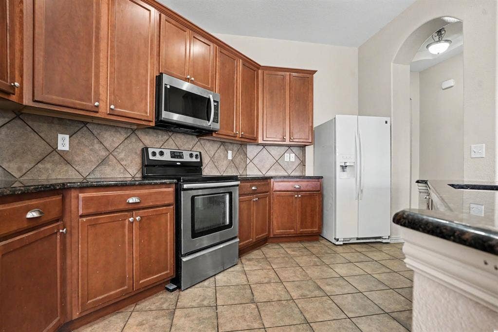 115 Timberline Drive, Waxahachie, TX 75167 115 Timberline Drive, Waxahachie, TX 75167