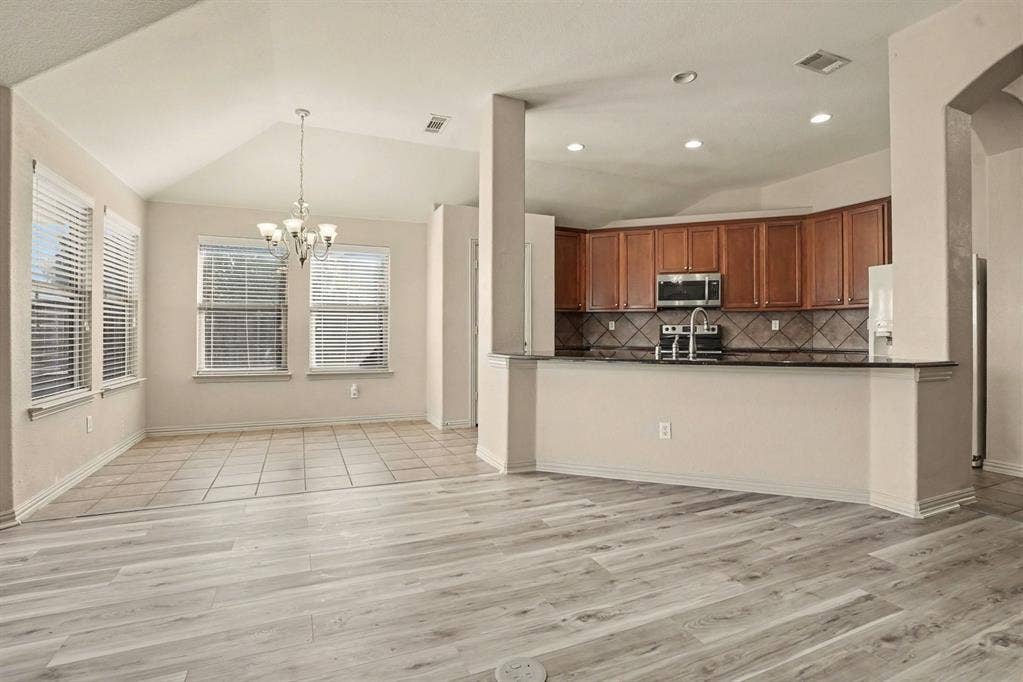 115 Timberline Drive, Waxahachie, TX 75167 115 Timberline Drive, Waxahachie, TX 75167