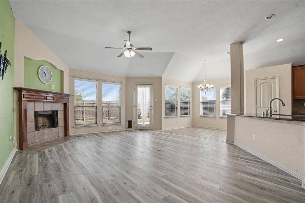 115 Timberline Drive, Waxahachie, TX 75167 115 Timberline Drive, Waxahachie, TX 75167