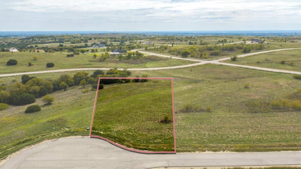 3337 Bounty Drive, Cresson, TX 76035 Expansive residential lot featuring open topography, frontage on a paved cul-de-sac, and native vegetation