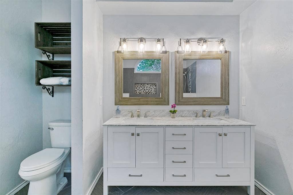 4667 Heatherbrook Lane, Grand Prairie, TX 75052 4667 Heatherbrook Lane, Grand Prairie, TX 75052