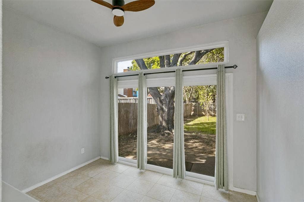 4667 Heatherbrook Lane, Grand Prairie, TX 75052 4667 Heatherbrook Lane, Grand Prairie, TX 75052