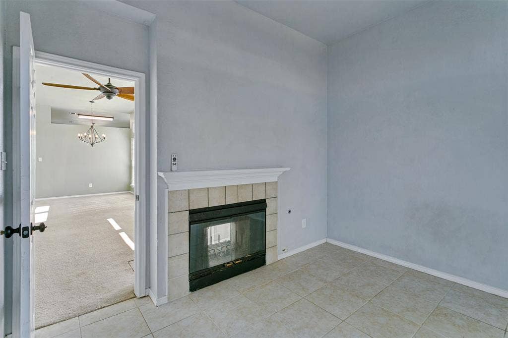 4667 Heatherbrook Lane, Grand Prairie, TX 75052 4667 Heatherbrook Lane, Grand Prairie, TX 75052