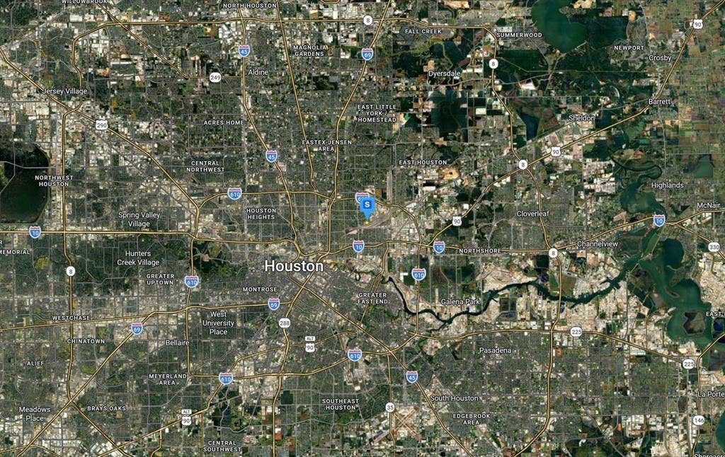 6112 Salina Street, Houston, TX 77026 6112 Salina Street, Houston, TX 77026