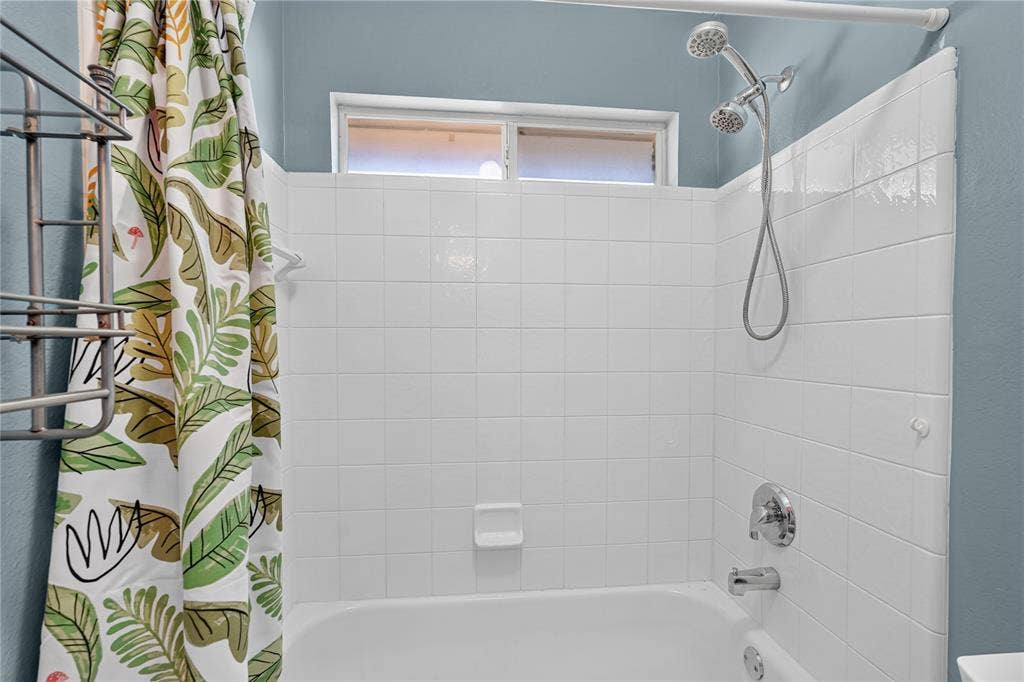 2100 Lacebark Lane, Rockwall, TX 75087