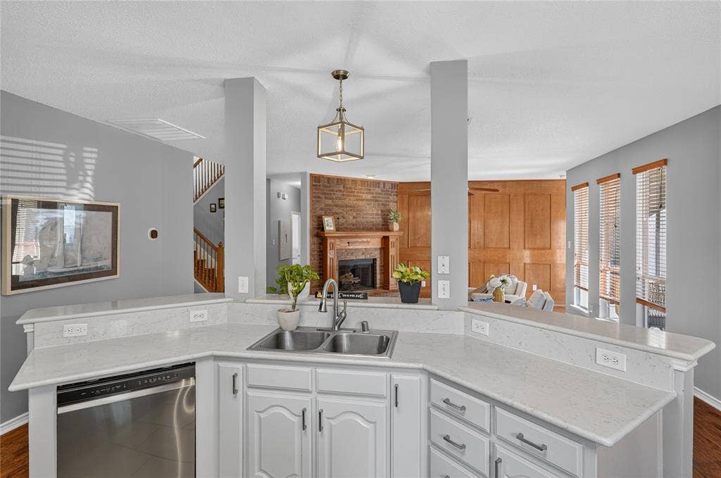 2100 Lacebark Lane, Rockwall, TX 75087