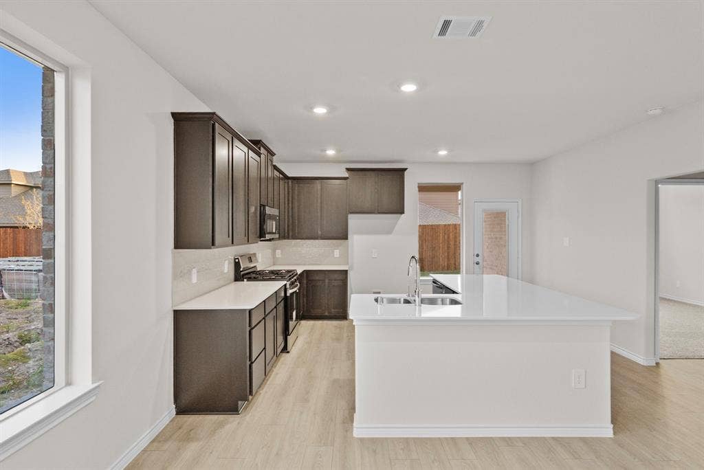 2221 Crockett Way, Anna, TX 75409 2221 Crockett Way, Anna, TX 75409