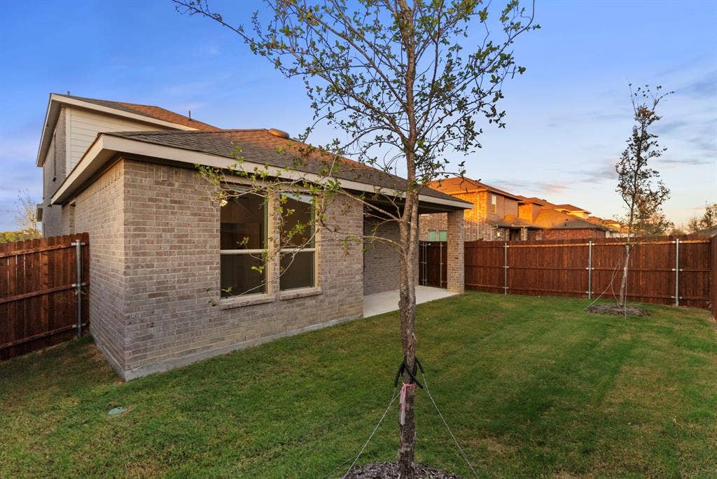 2221 Crockett Way, Anna, TX 75409 2221 Crockett Way, Anna, TX 75409