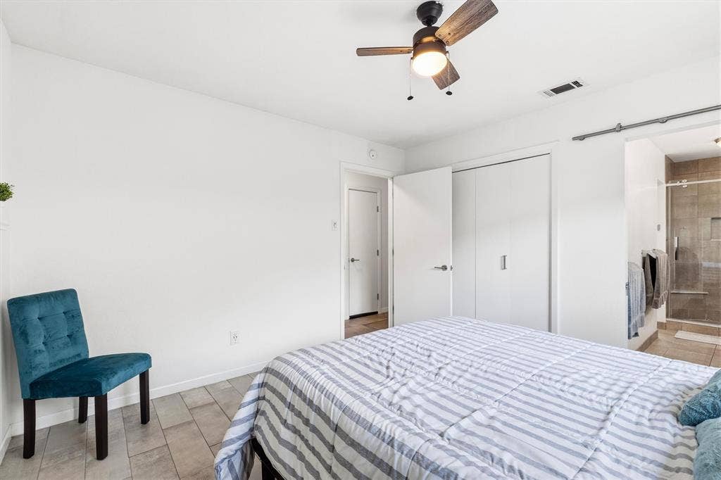 6822 Saint Anne Street, Dallas, TX 75248 6822 Saint Anne Street, Dallas, TX 75248