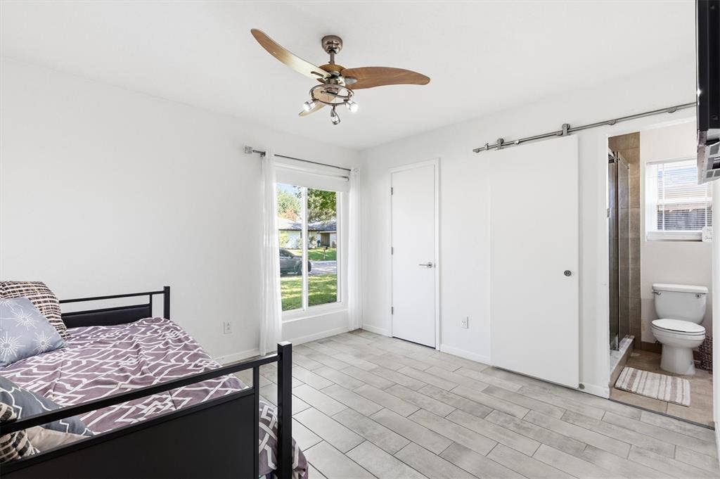 6822 Saint Anne Street, Dallas, TX 75248 6822 Saint Anne Street, Dallas, TX 75248
