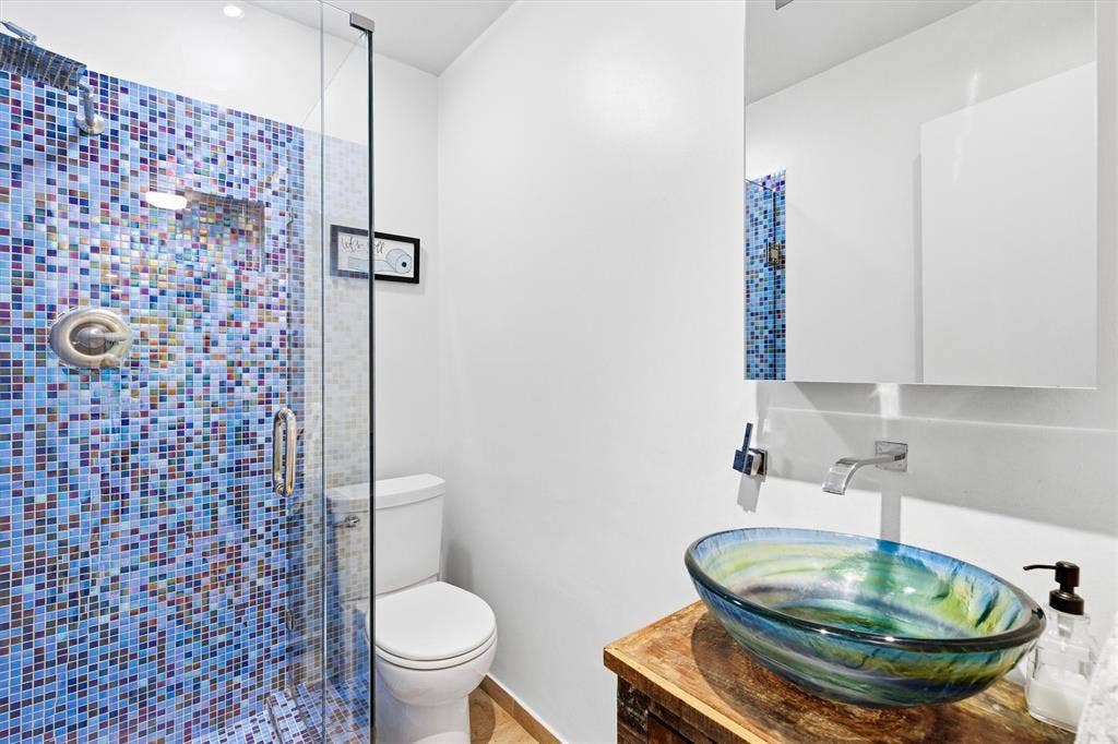 6822 Saint Anne Street, Dallas, TX 75248 6822 Saint Anne Street, Dallas, TX 75248