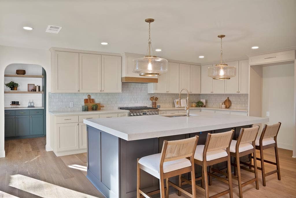 4310 Boca Bay Drive, Dallas, TX 75244 4310 Boca Bay Drive, Dallas, TX 75244