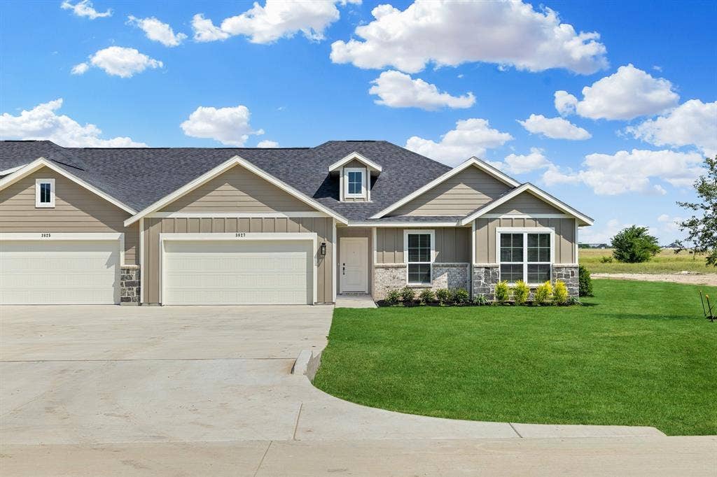 6625-6627 Florence Drive, Midlothian, TX 76065 6625-6627 Florence Drive, Midlothian, TX 76065