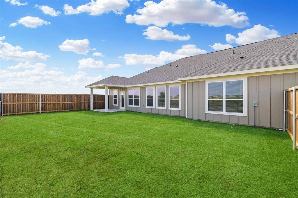 6625-6627 Florence Drive, Midlothian, TX 76065 6625-6627 Florence Drive, Midlothian, TX 76065