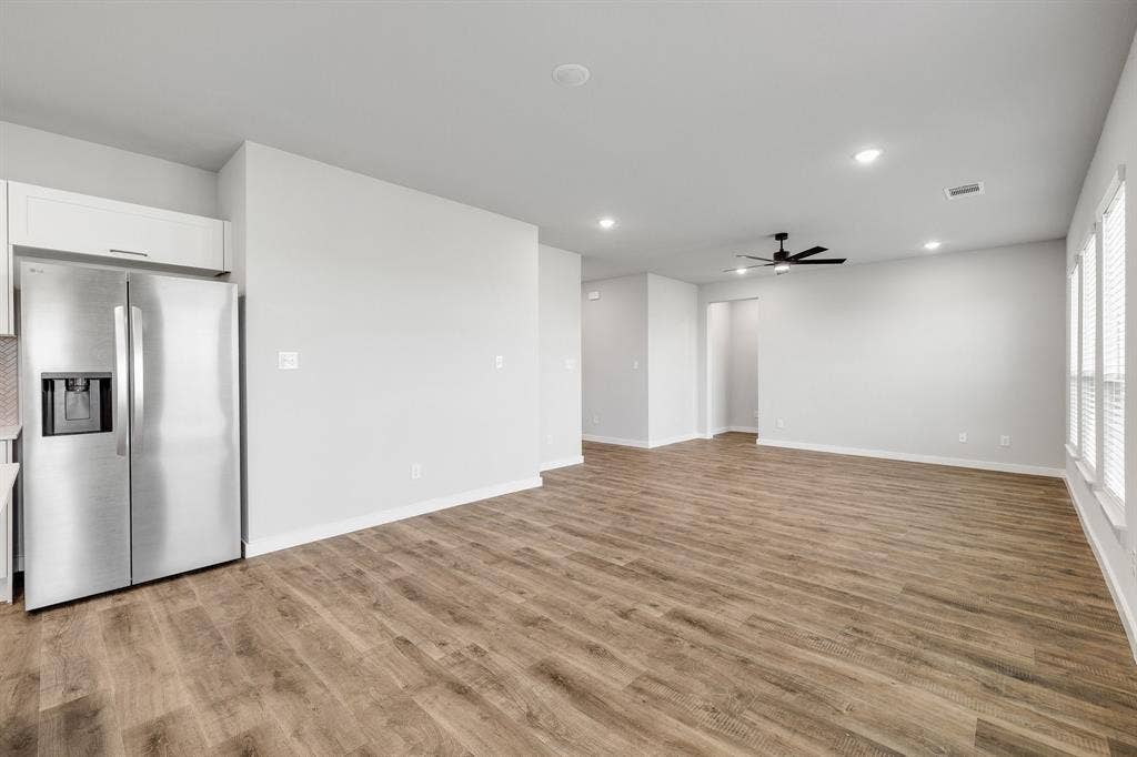 6625-6627 Florence Drive, Midlothian, TX 76065 6625-6627 Florence Drive, Midlothian, TX 76065