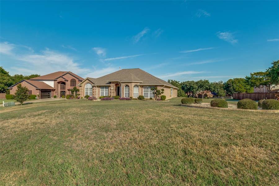 Property photo for 509 Teresa Court, DeSoto, TX