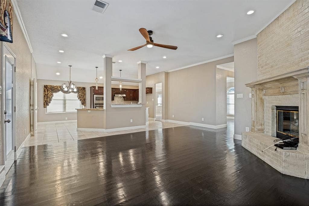 509 Teresa Court, DeSoto, TX 75115