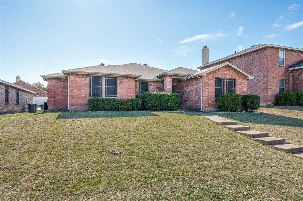 1228 Candler Drive, Lancaster, TX 75134