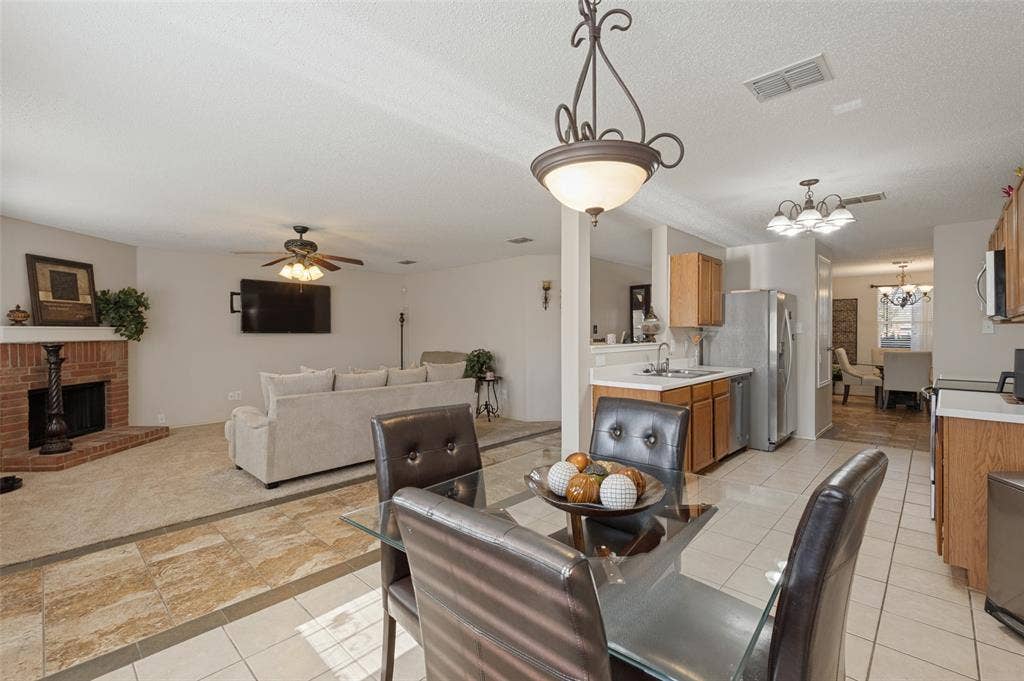 1228 Candler Drive, Lancaster, TX 75134