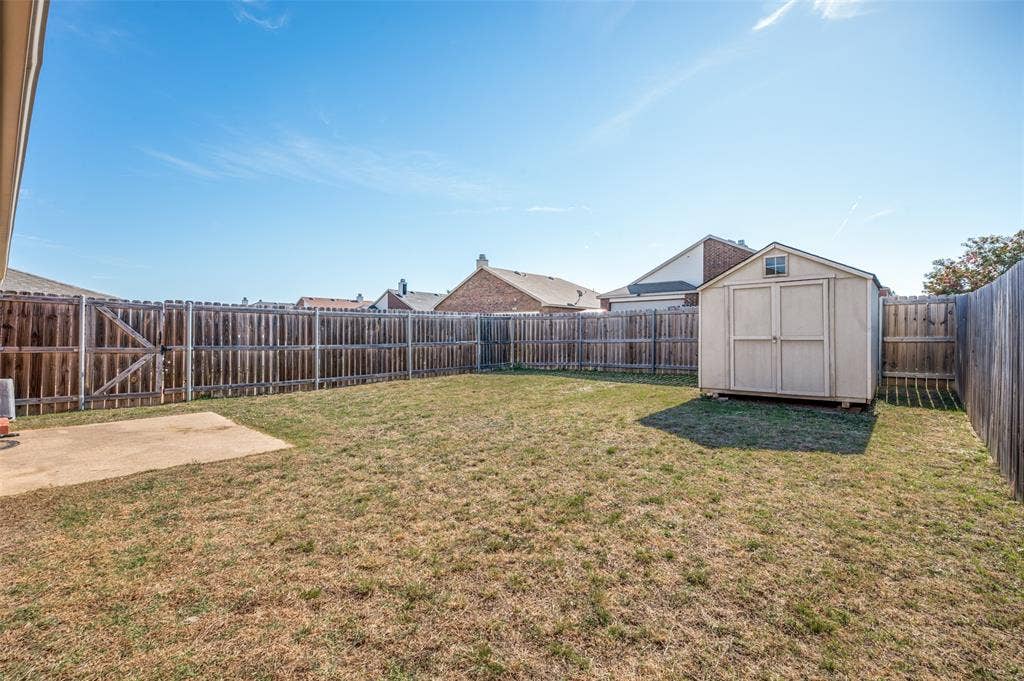 1228 Candler Drive, Lancaster, TX 75134