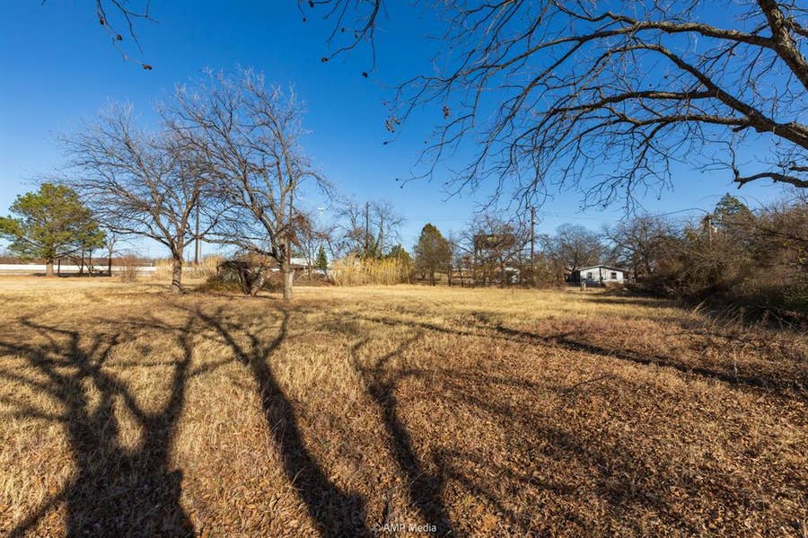 Property photo for 309 S Access Road, Clyde, TX