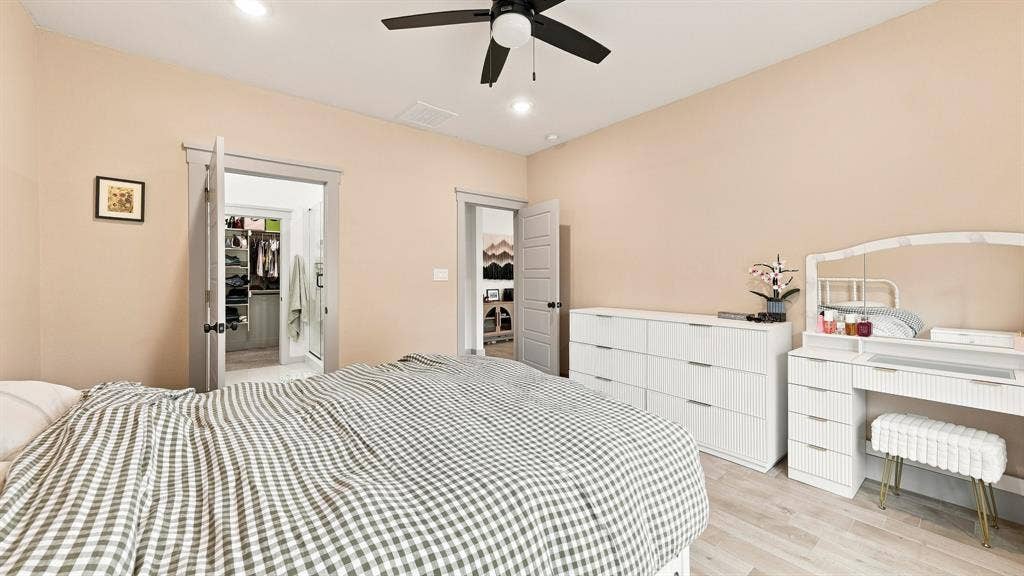 2306 Pedernales Court, Granbury, TX 76048 2306 Pedernales Court, Granbury, TX 76048