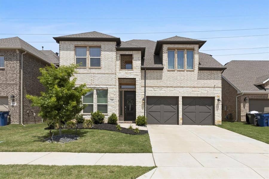 Property photo for 320 Moonvine Drive, Little Elm, TX