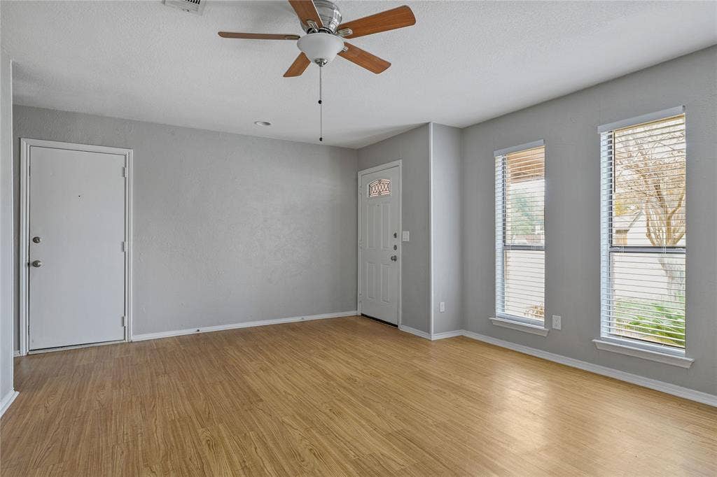 1414 White Way, McKinney, TX 75069 1414 White Way, McKinney, TX 75069