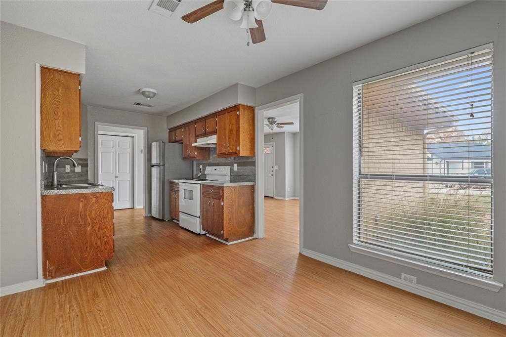 1414 White Way, McKinney, TX 75069 1414 White Way, McKinney, TX 75069