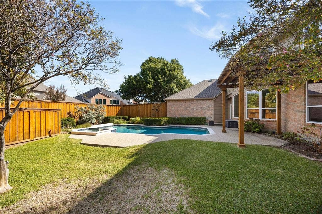 4537 Jenkins Drive, Plano, TX 75024 4537 Jenkins Drive, Plano, TX 75024